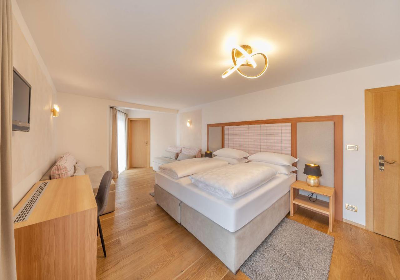 Hotel Rodella Selva di Val Gardena Esterno foto