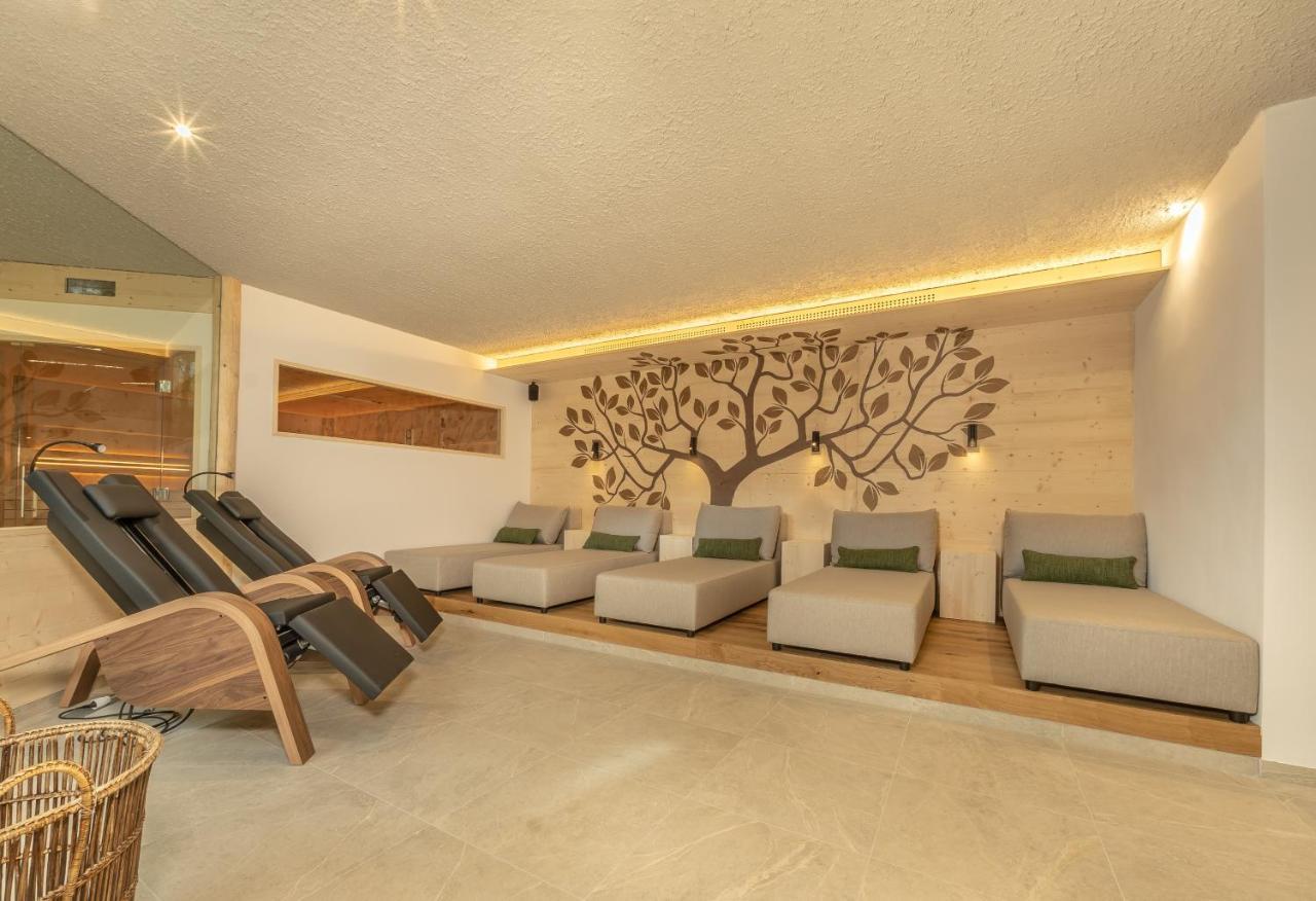 Hotel Rodella Selva di Val Gardena Esterno foto