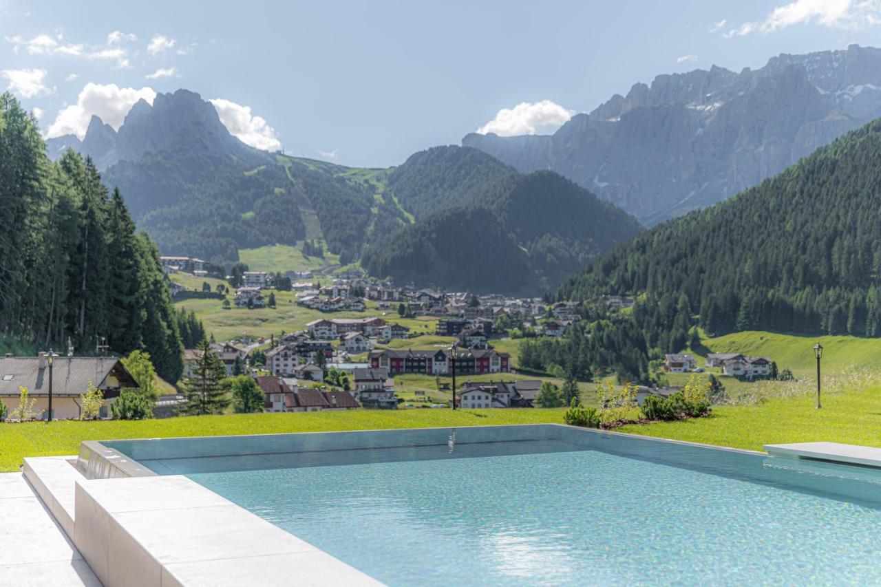 Hotel Rodella Selva di Val Gardena Esterno foto