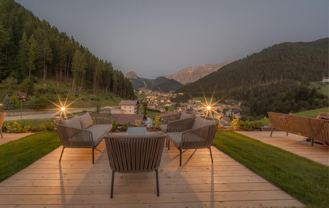 Hotel Rodella Selva di Val Gardena Esterno foto