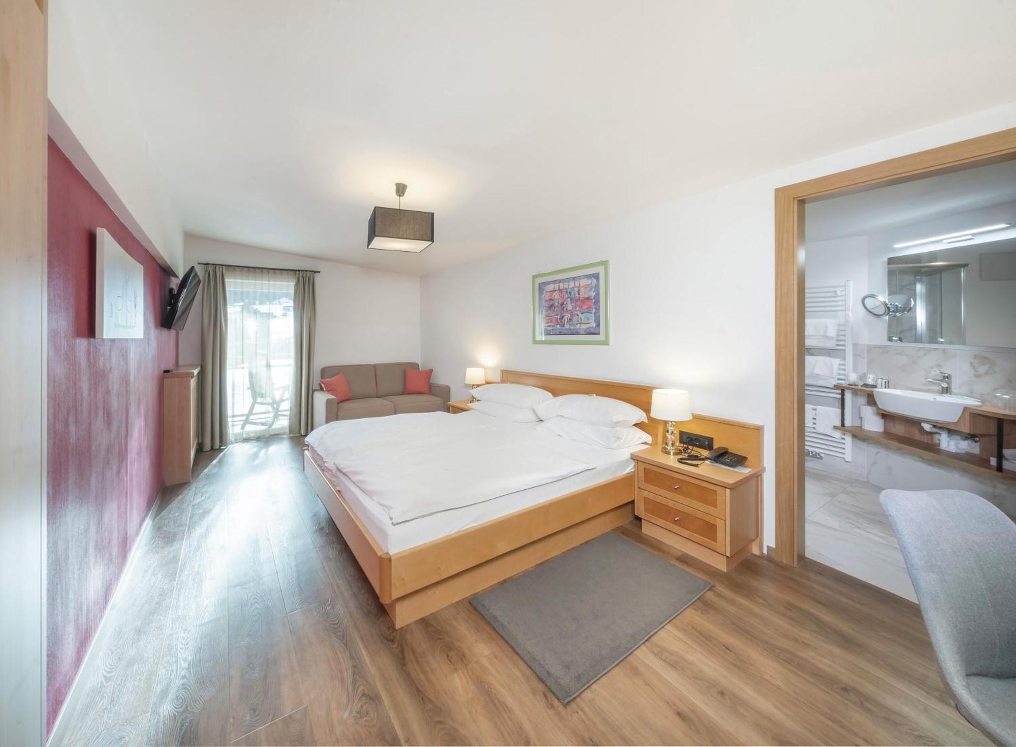 Hotel Rodella Selva di Val Gardena Esterno foto
