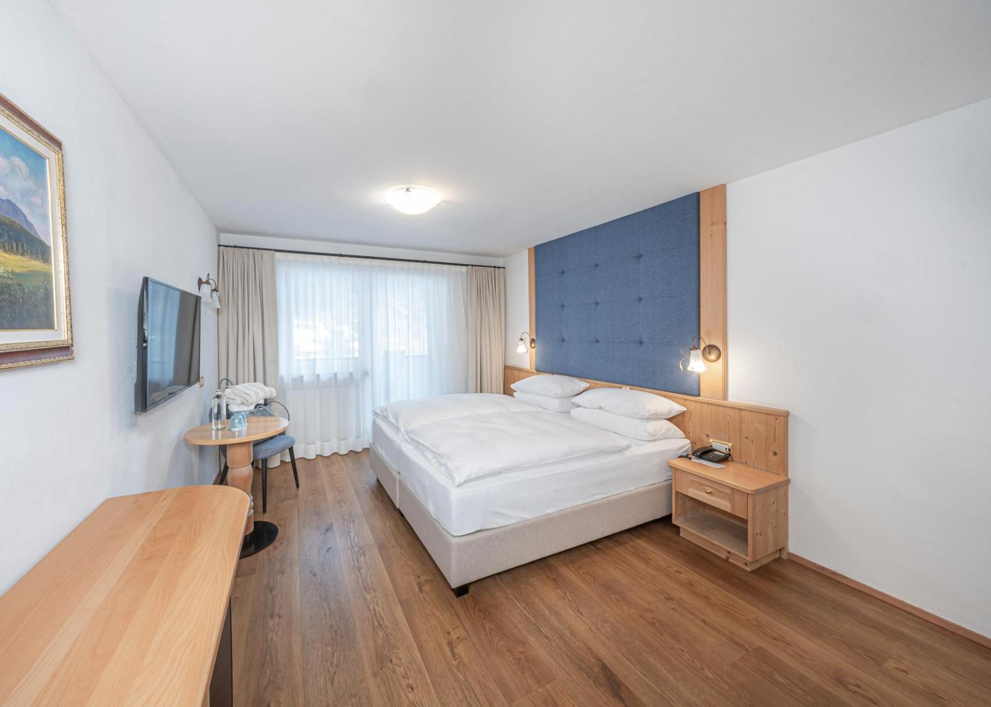 Hotel Rodella Selva di Val Gardena Esterno foto